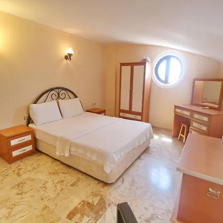 Taskonak 2 Villa 别墅 费特希耶