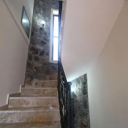 Taskonak 2 Villa